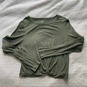 Aerie cropped long sleeve. Size L